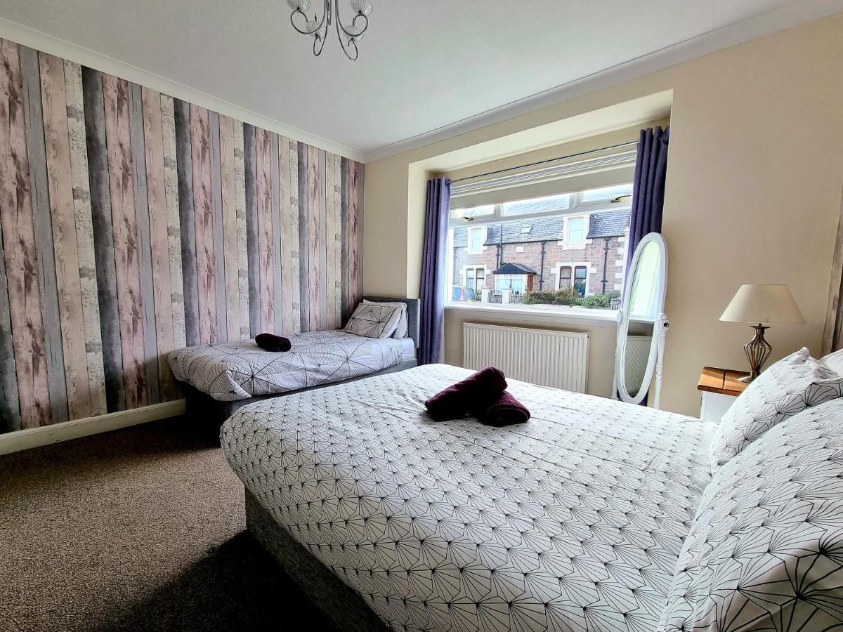 Three Bed Holiday Home In Инвернес Екстериор снимка
